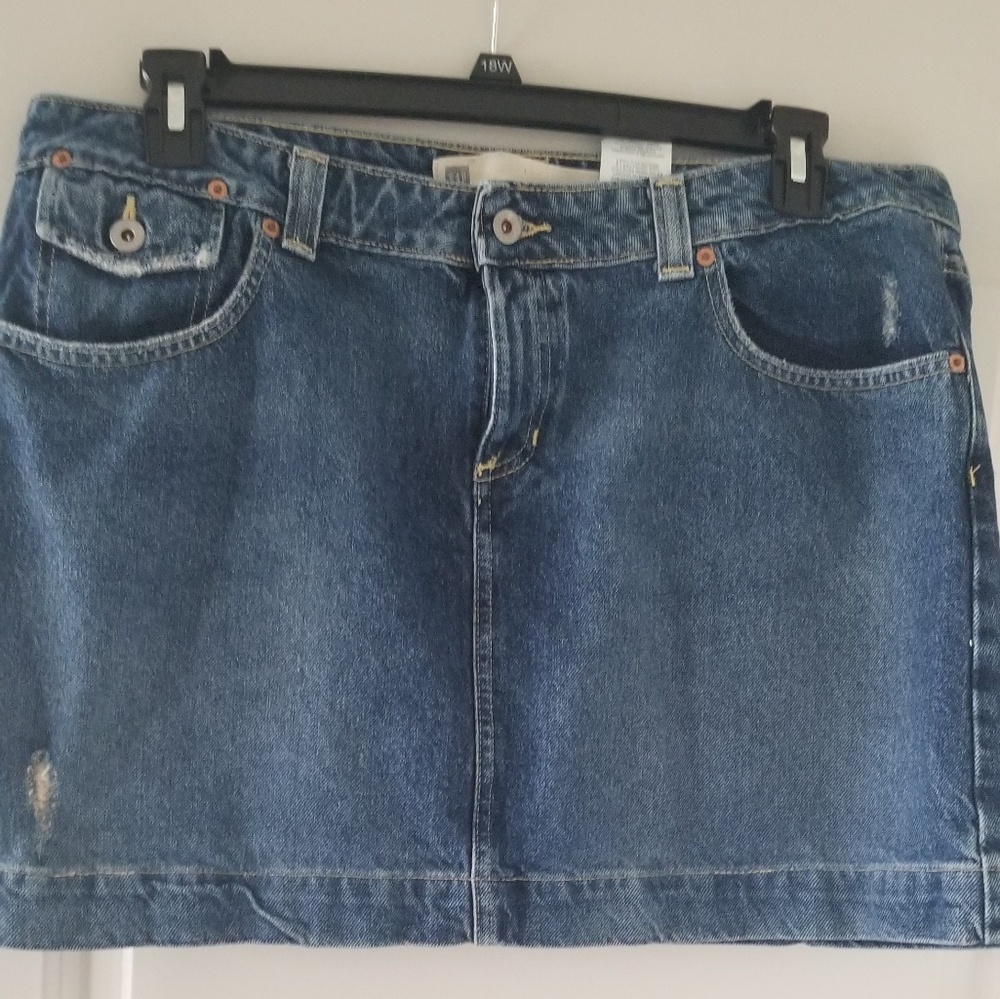 Gap Denim Mini skirt
